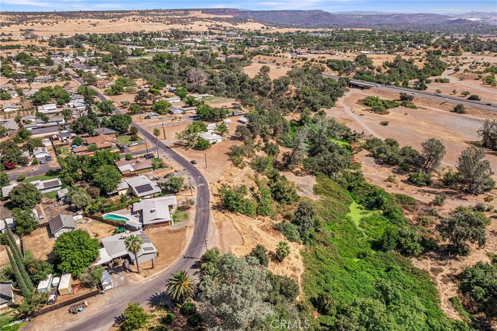 405 Grand Property Photo 16