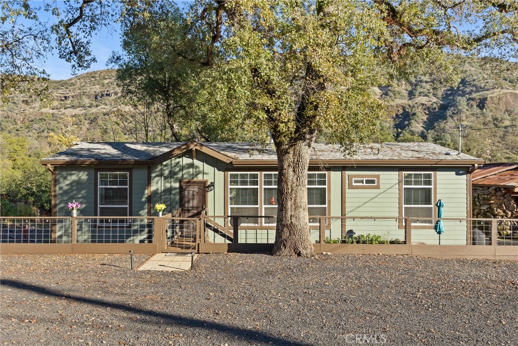 12656 Centerville Property Photo 1