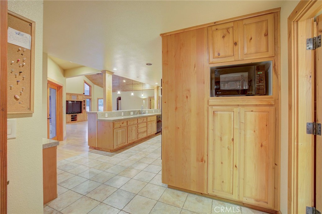 1236 Glenwood Avenue Property Photo 12