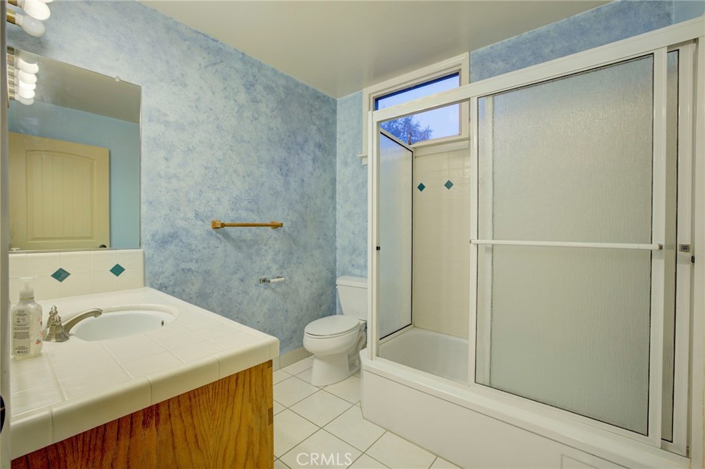 1236 Glenwood Avenue Property Photo 31