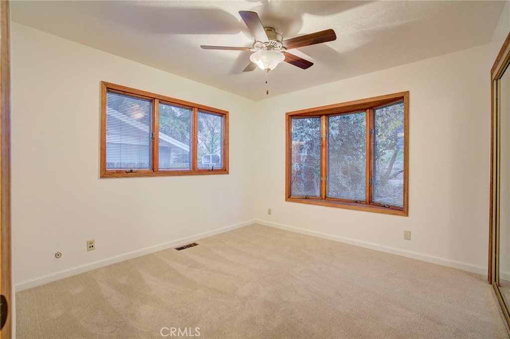 1236 Glenwood Avenue Property Photo 32