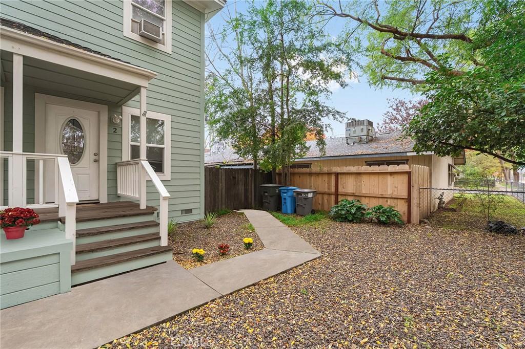 1636 Pine Property Photo 7