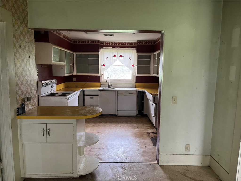 4215 Stephens Road Property Photo 13