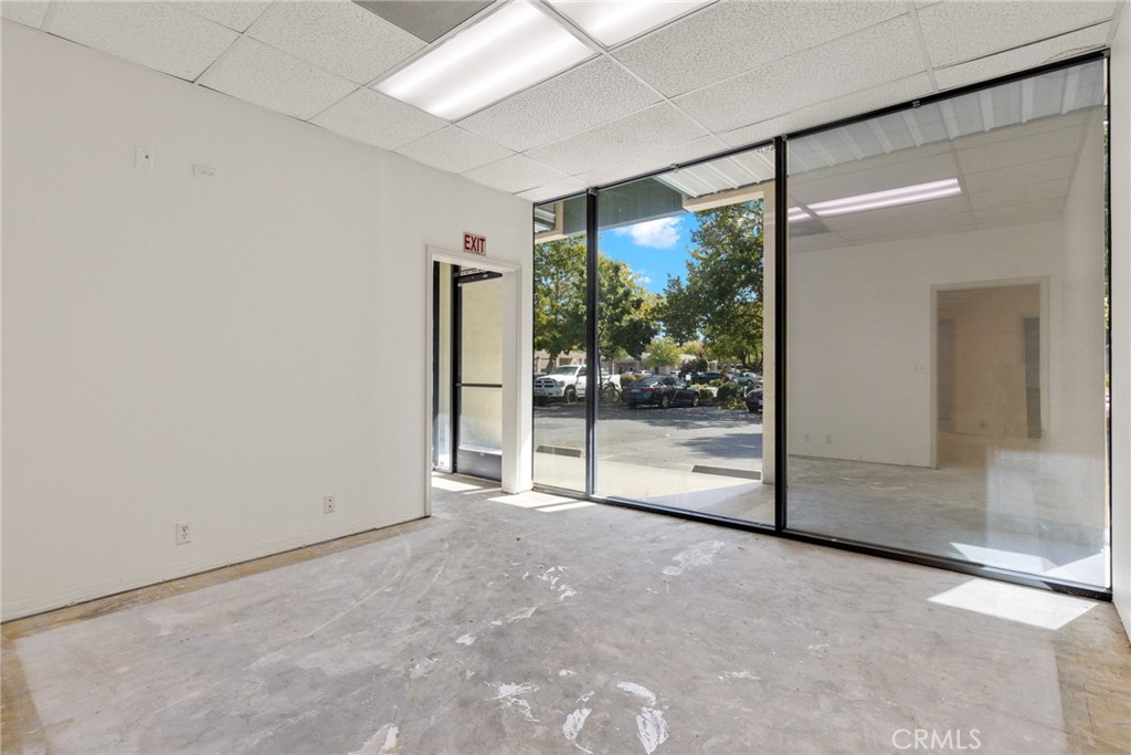 250 Cohasset Road 20 Property Photo 3