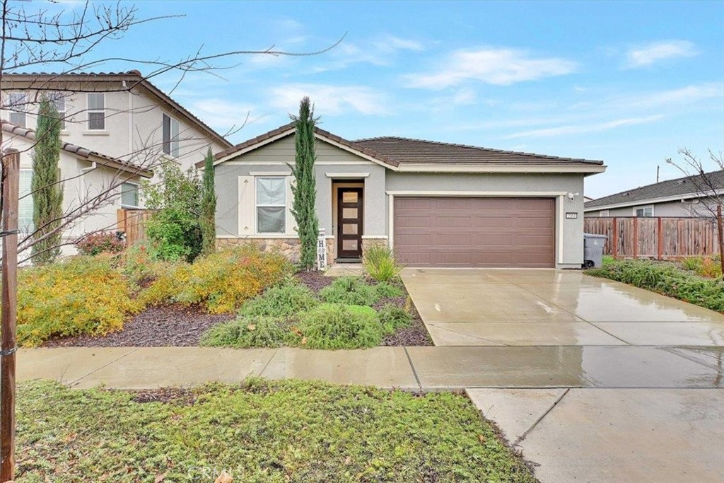 2064 Englebright Way Property Photo 4