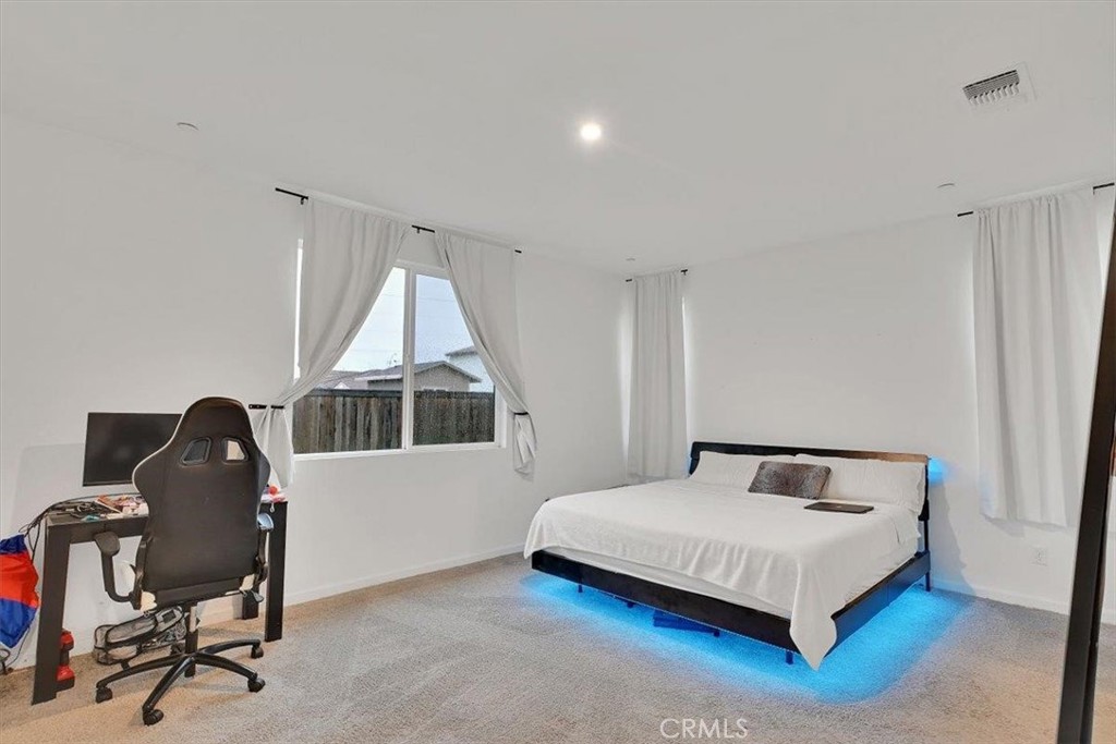 2064 Englebright Way Property Photo 17