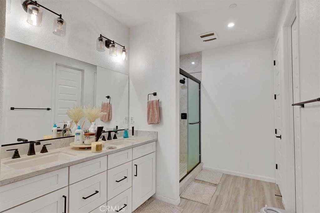 2064 Englebright Way Property Photo 20