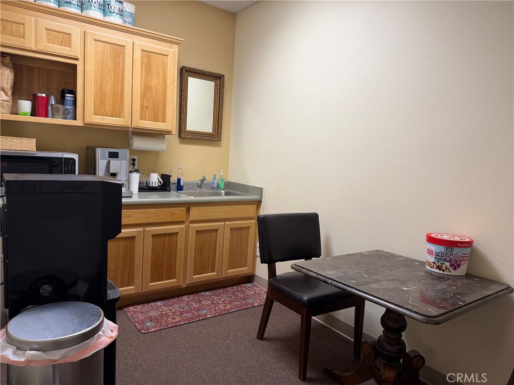 2056 Talbert 150 Property Photo 11