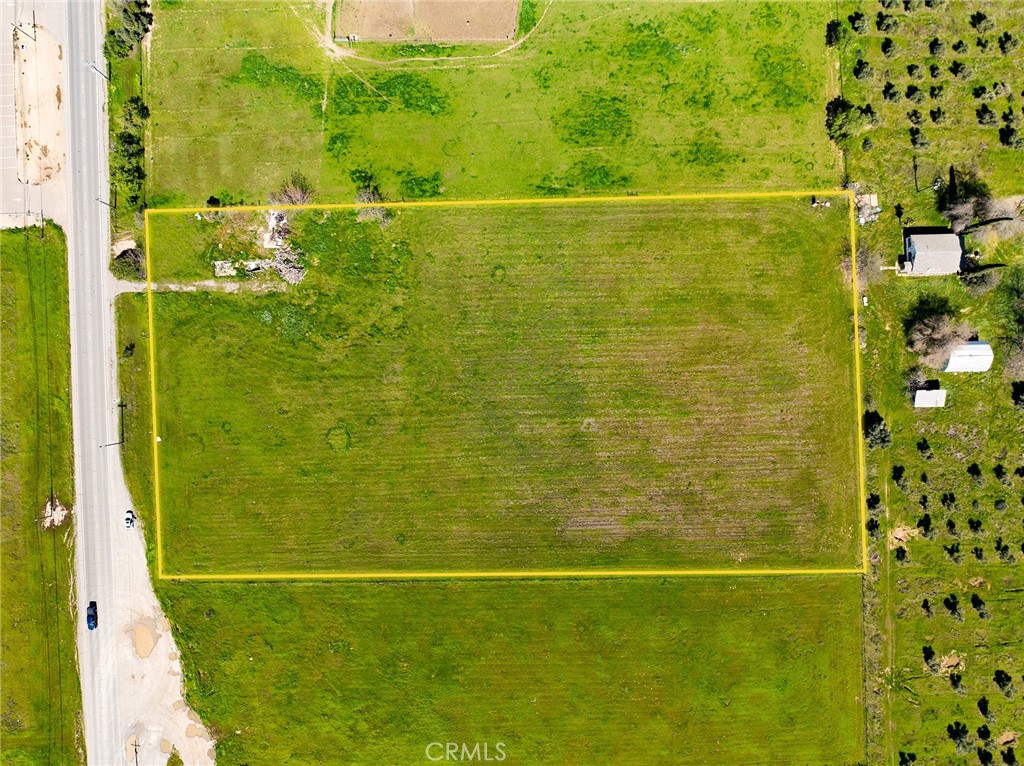 2761 Hwy 99w Property Photo 8