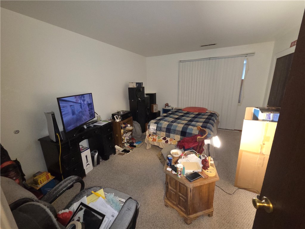 565 North Street Property Photo 17