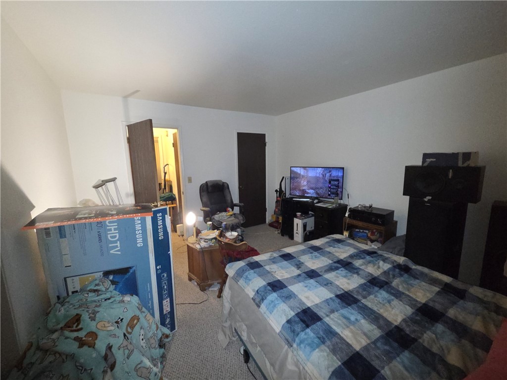 565 North Street Property Photo 19