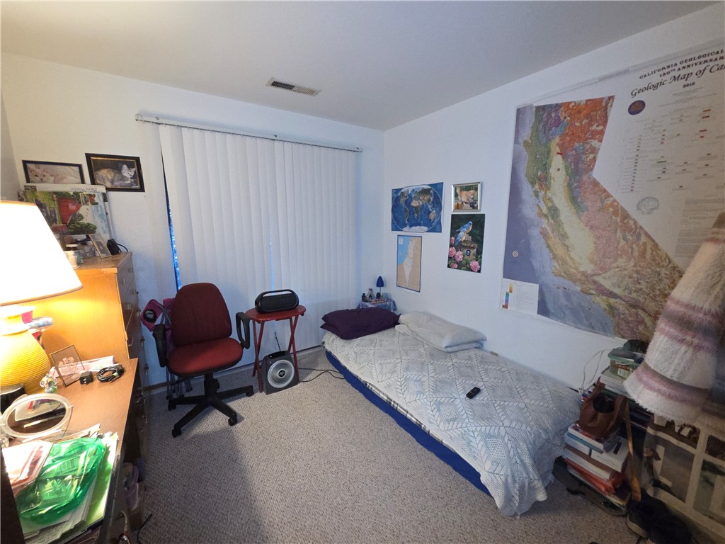 565 North Street Property Photo 20