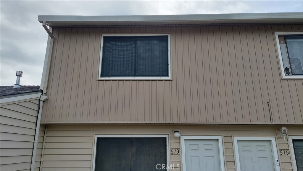 573 North Street Property Photo 3
