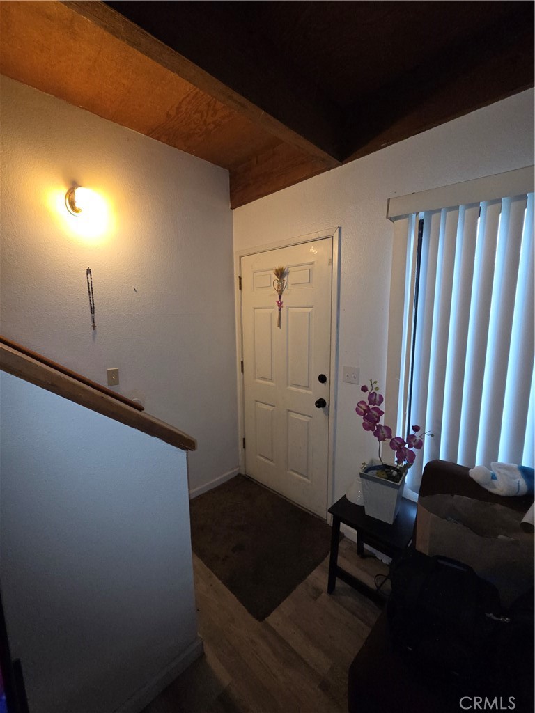 573 North Street Property Photo 5