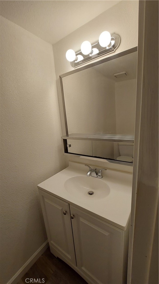 573 North Street Property Photo 9