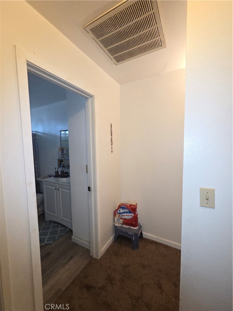 573 North Street Property Photo 20