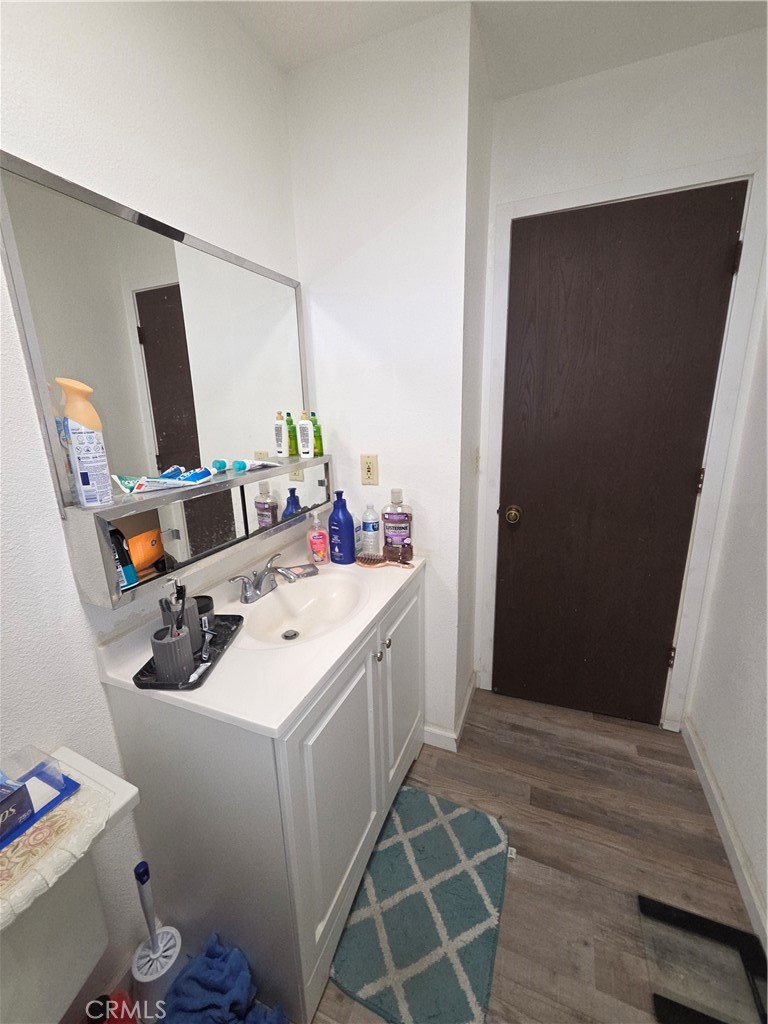 573 North Street Property Photo 22