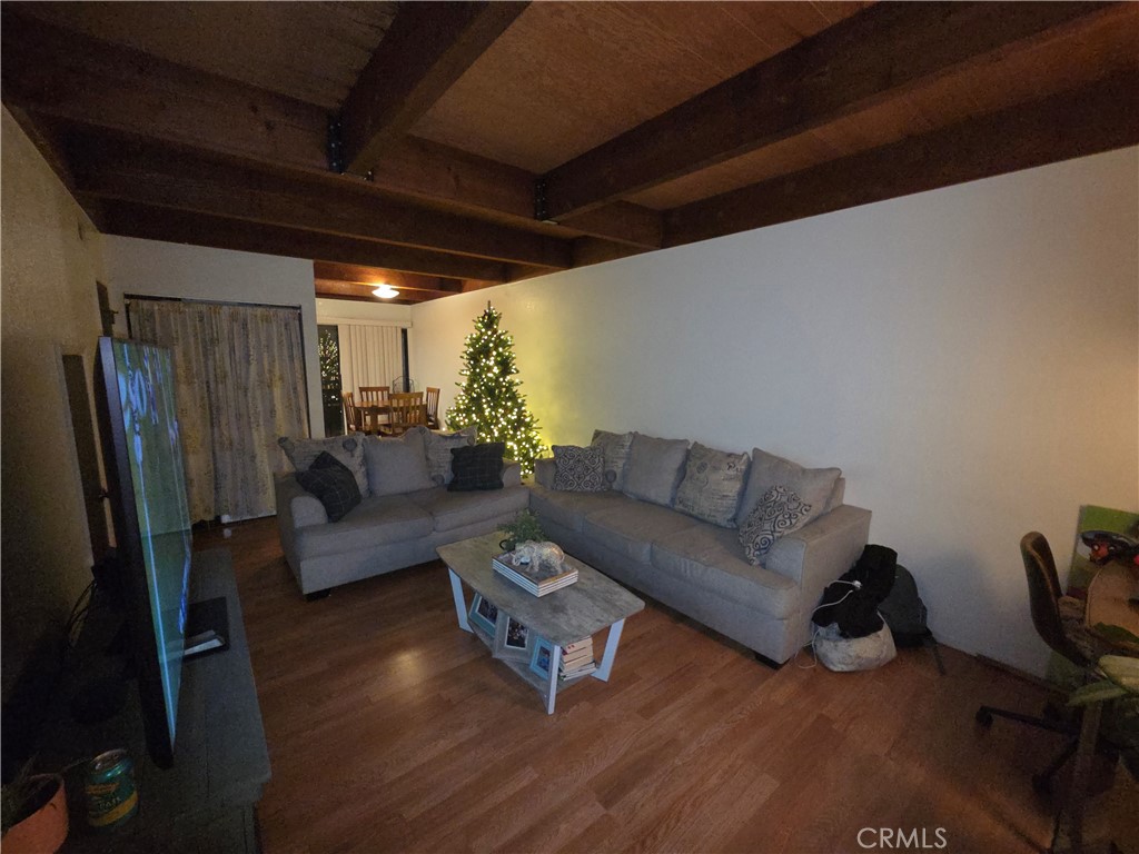 633 North Street Property Photo 5