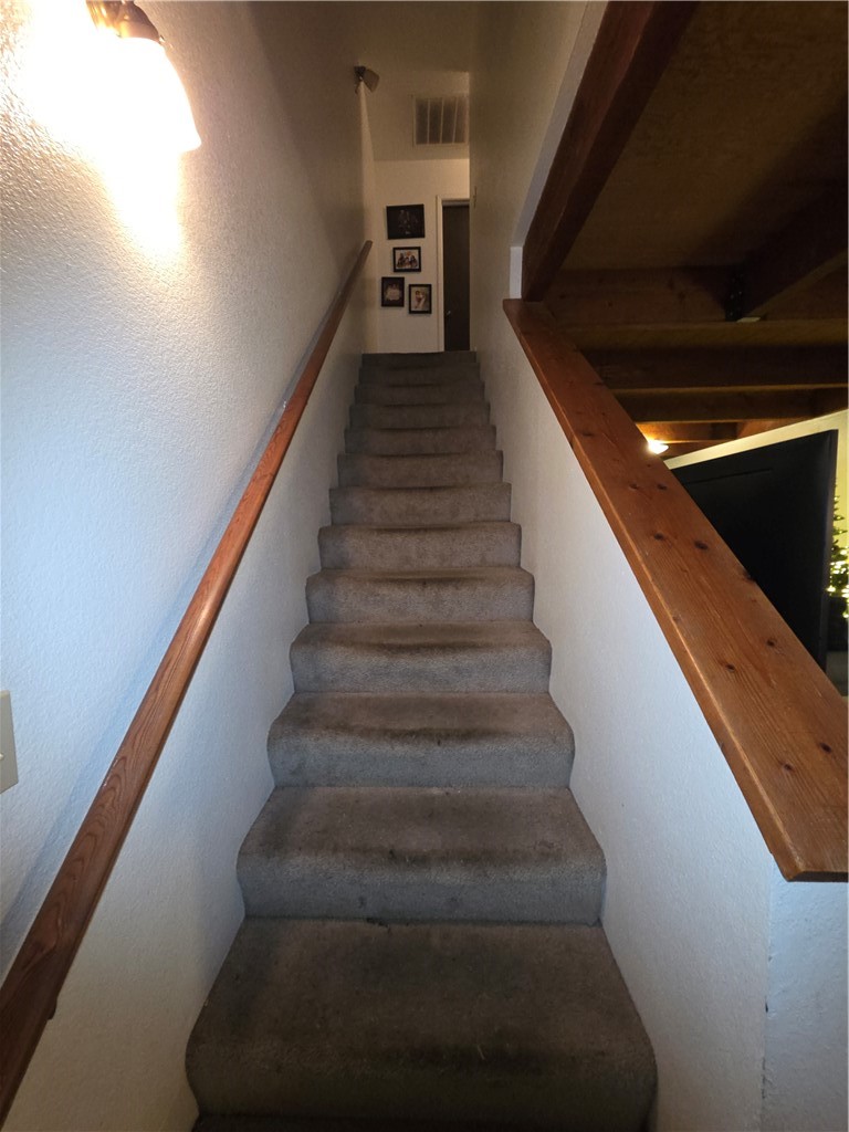 633 North Street Property Photo 14