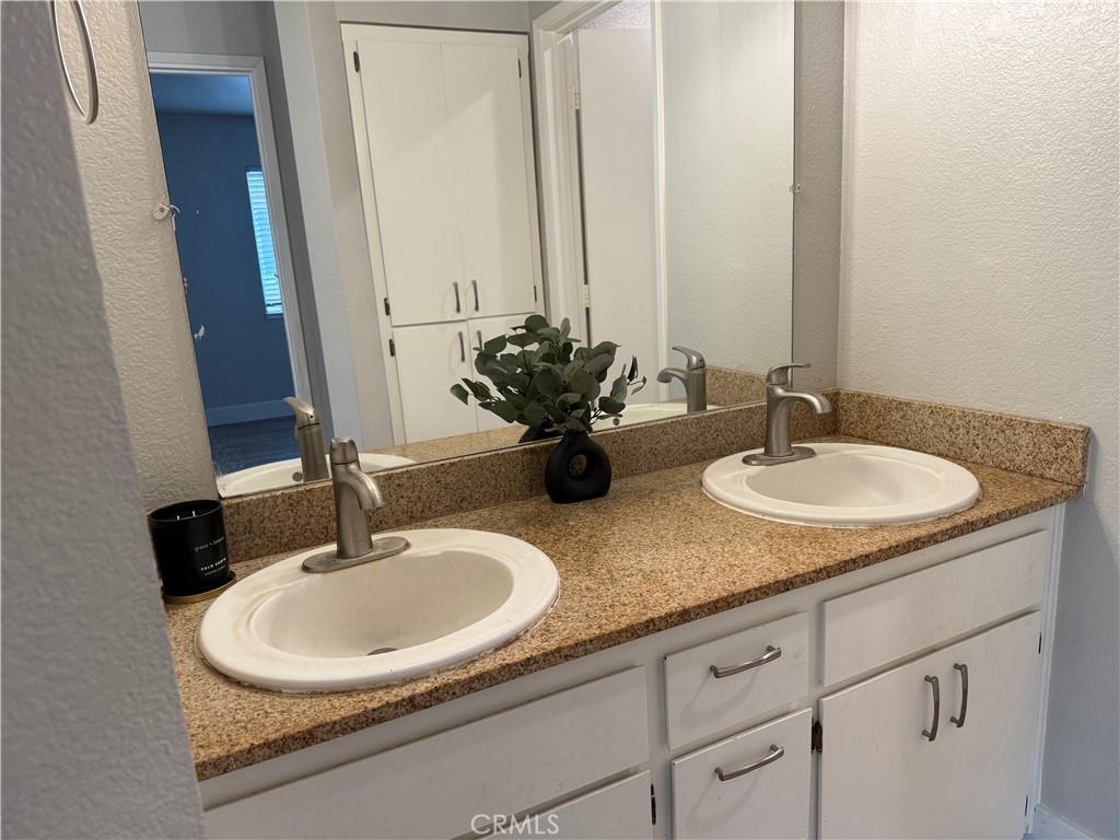 2055 Amanda 26 Property Photo 16