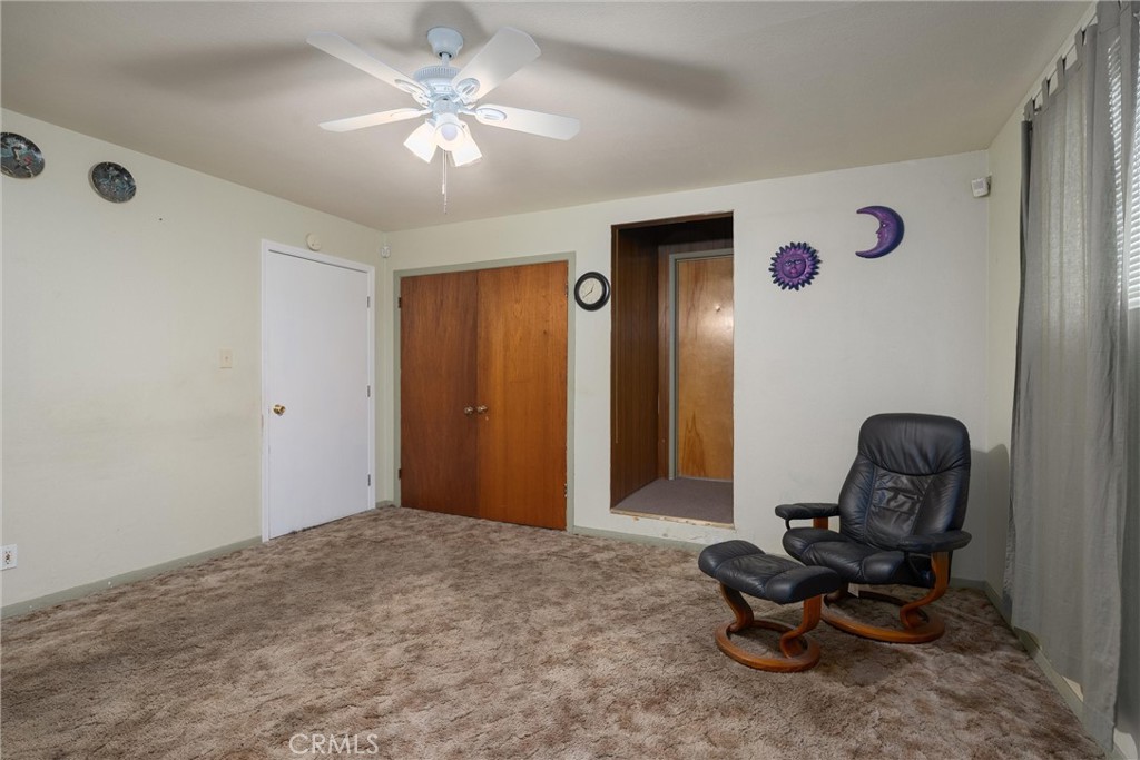 559 East Property Photo 12