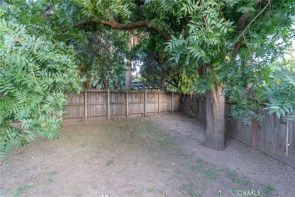 559 East Property Photo 28