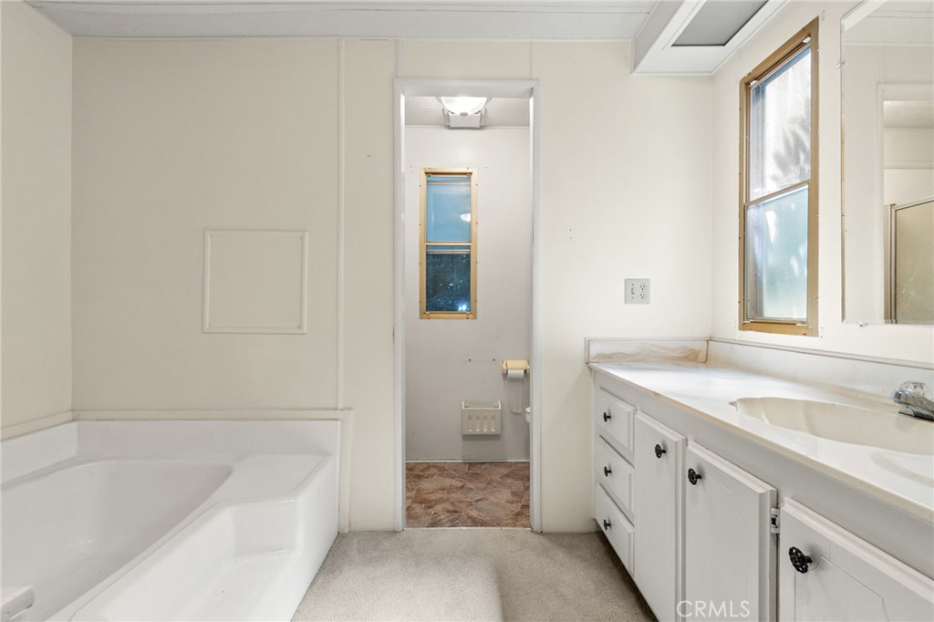 701 E Lassen Avenue 294 Property Photo 11