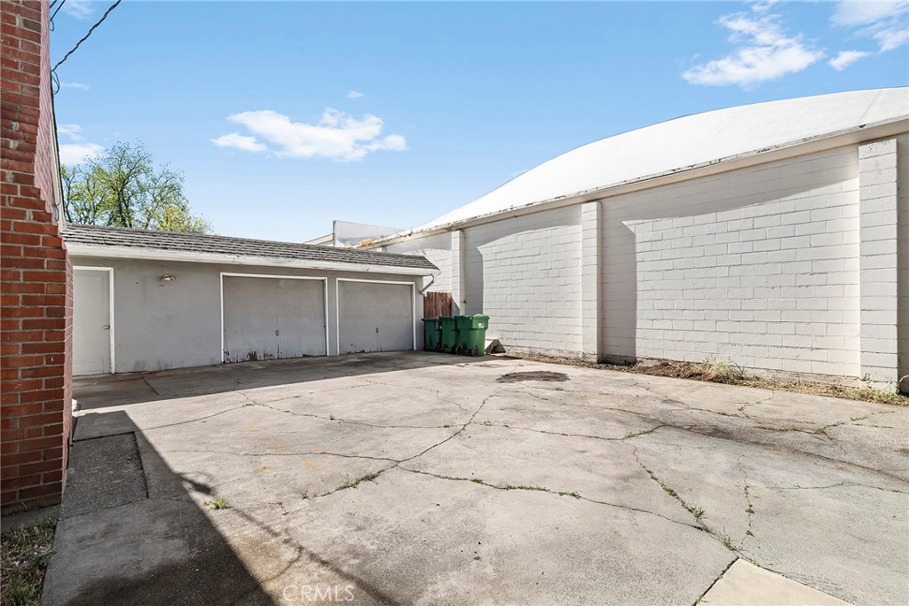 173 Connors Avenue Property Photo 7