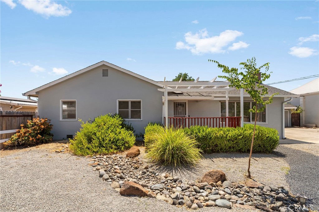 173 Connors Avenue Property Photo 8
