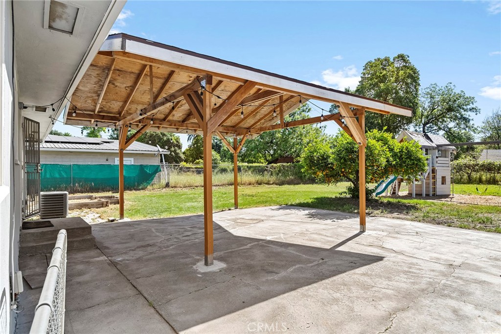 173 Connors Avenue Property Photo 37