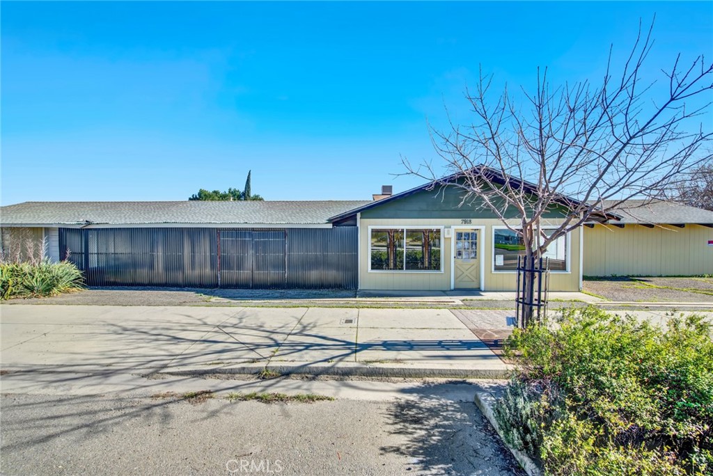 7918 Hwy 99 E Property Photo 1