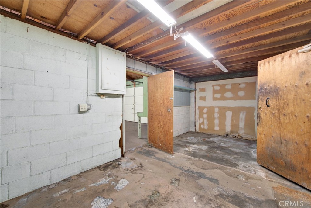 7918 Hwy 99 E Property Photo 24