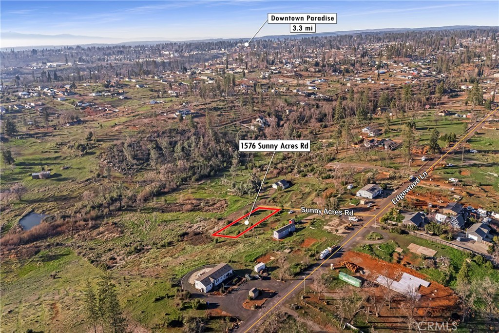 1576 Sunny Acres Property Photo 1
