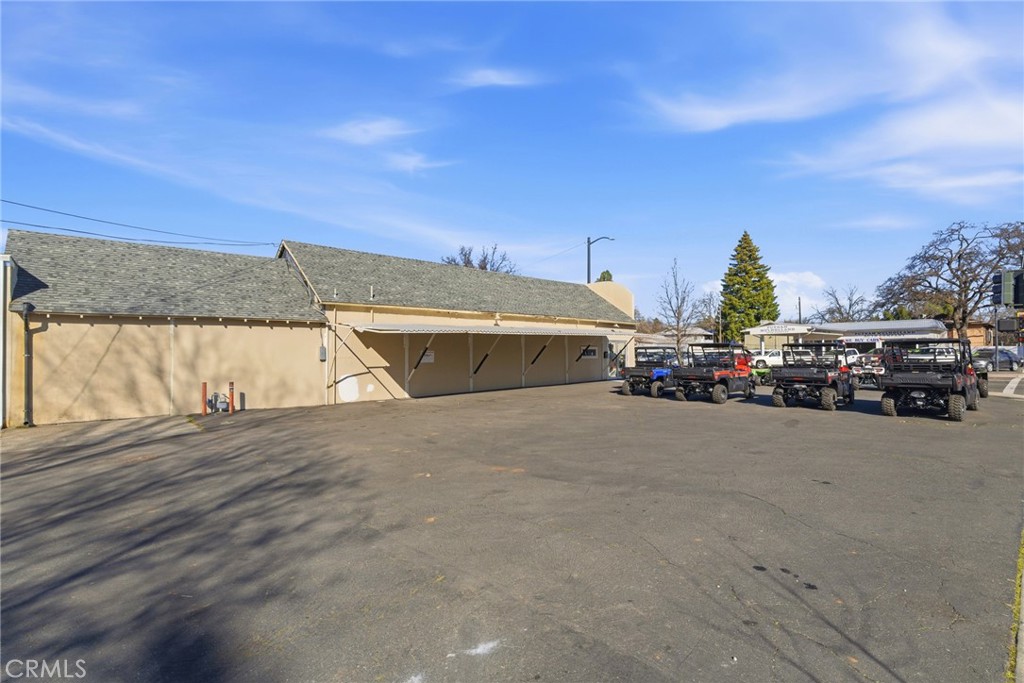 1538 Park Property Photo 6