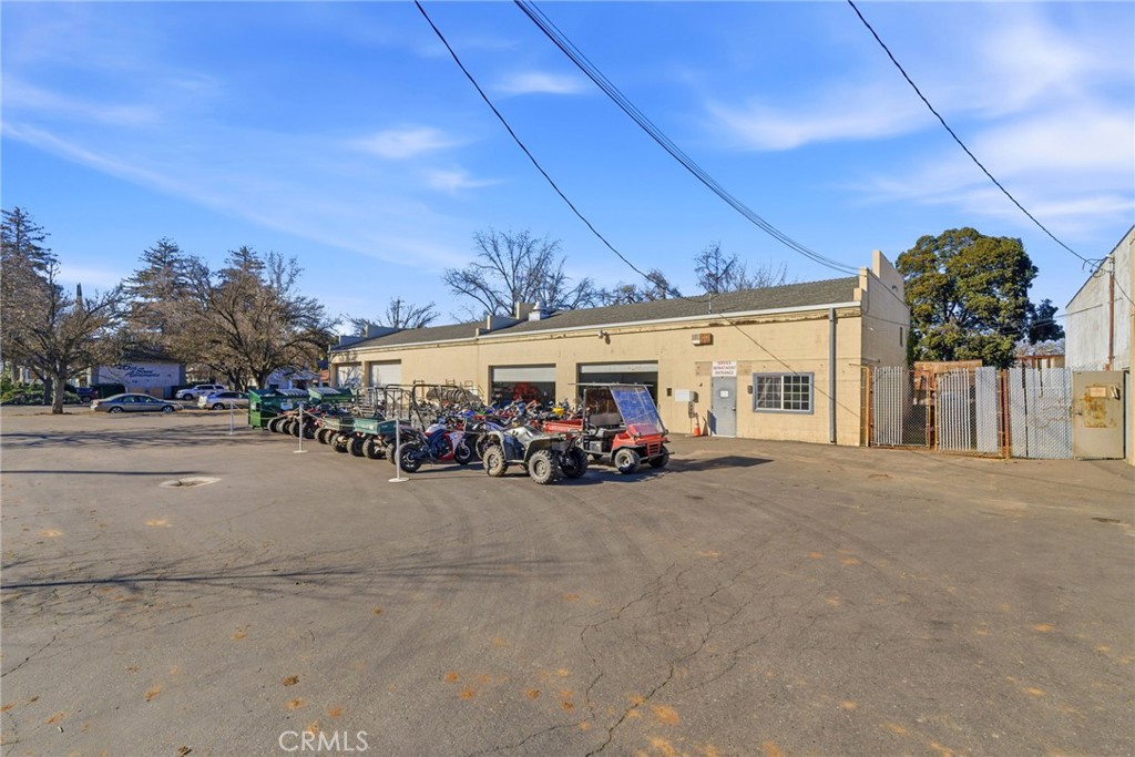 1538 Park Property Photo 7