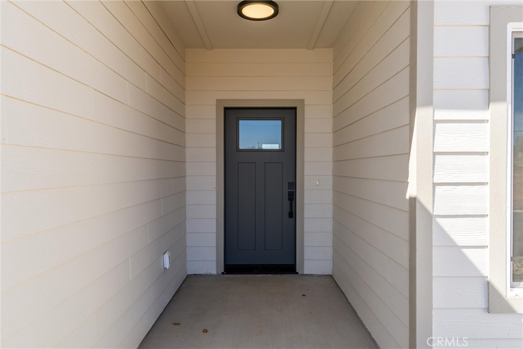 5801 Foster Road Property Photo 4