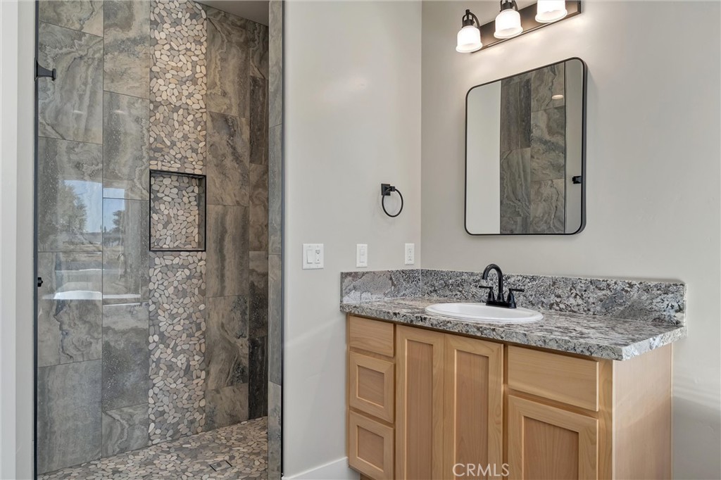 5801 Foster Road Property Photo 23