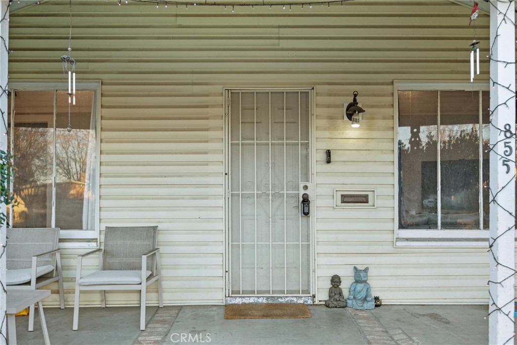 855 Johnson Property Photo 9