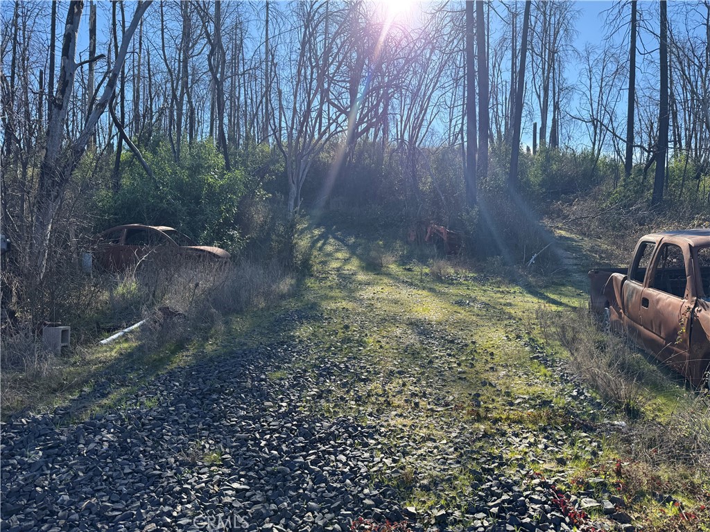 0 Inalane Property Photo 3