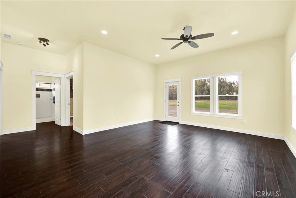 20506 Corning Property Photo 16