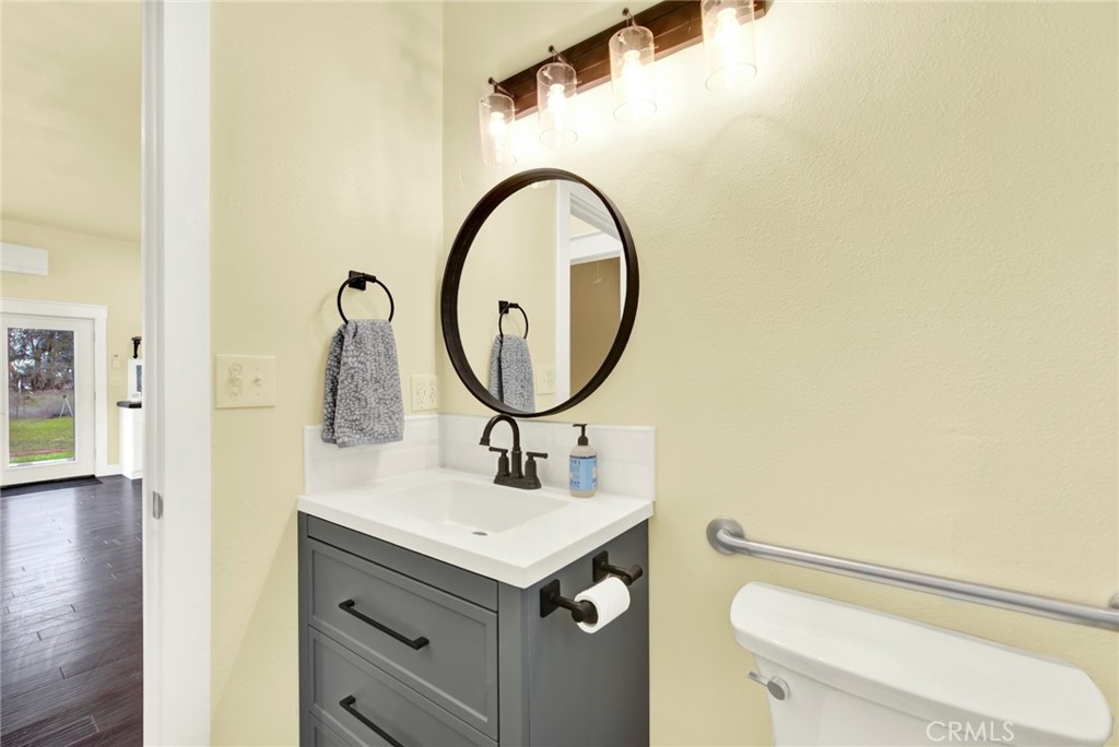 20506 Corning Property Photo 24