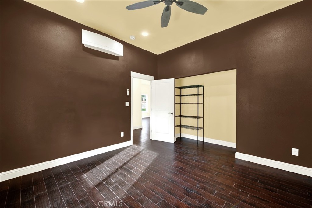 20506 Corning Property Photo 29