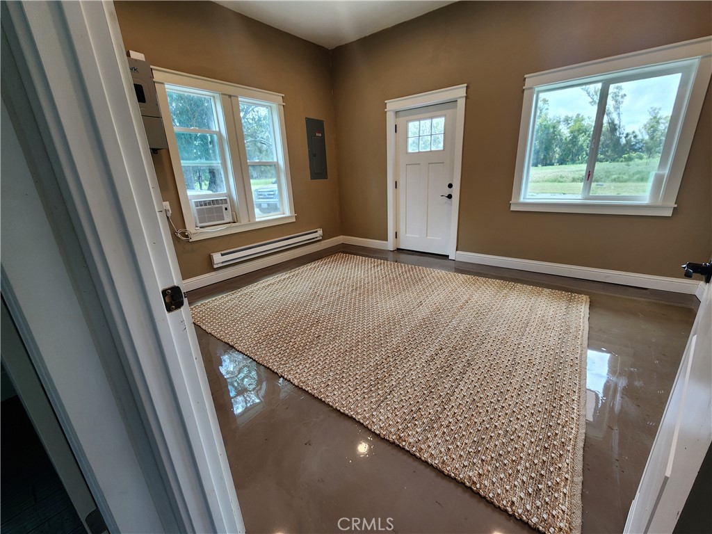 20506 Corning Property Photo 32
