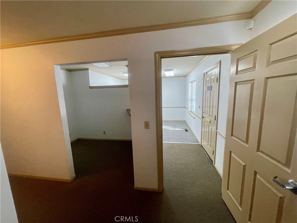19 Williamsburg Property Photo 2