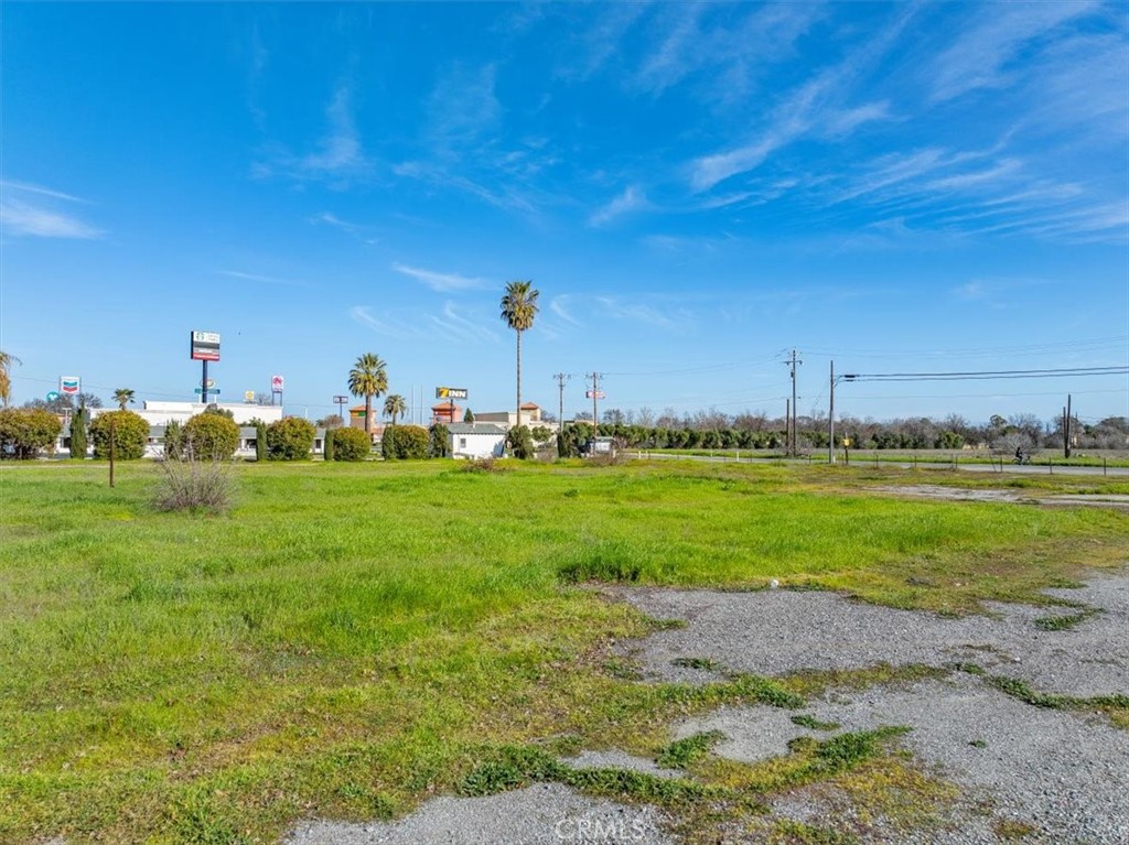 1075 99w Property Photo 9