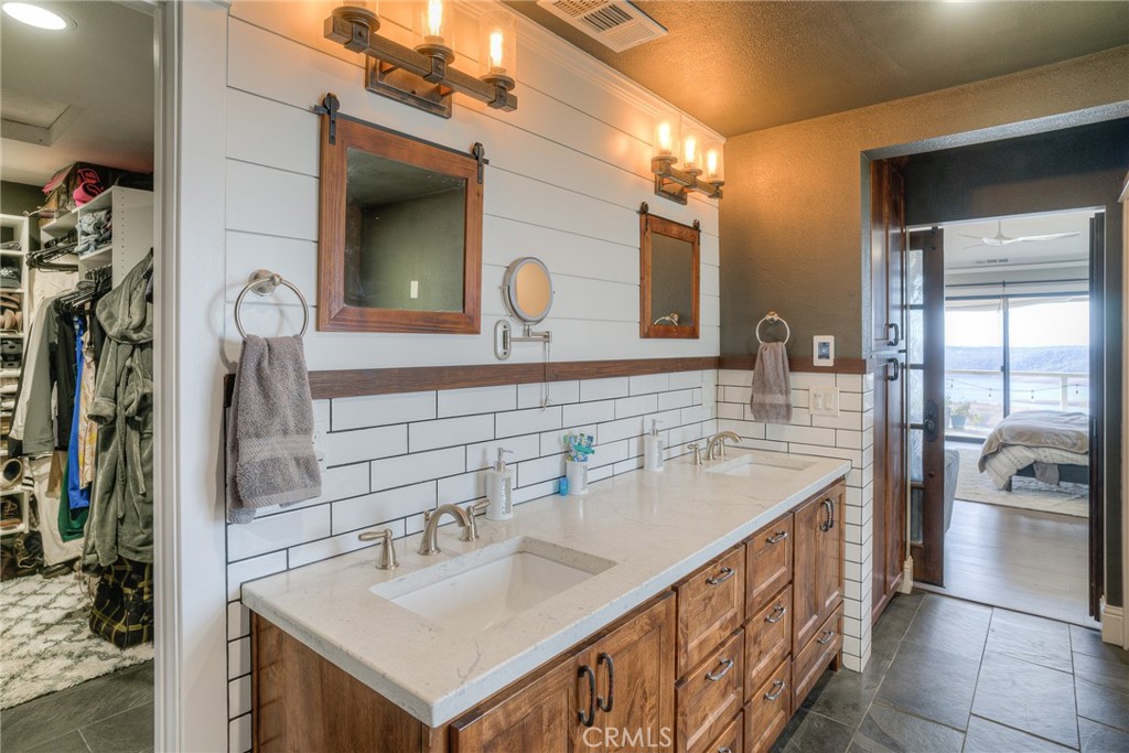 68 Bobcat Saddle Property Photo 40