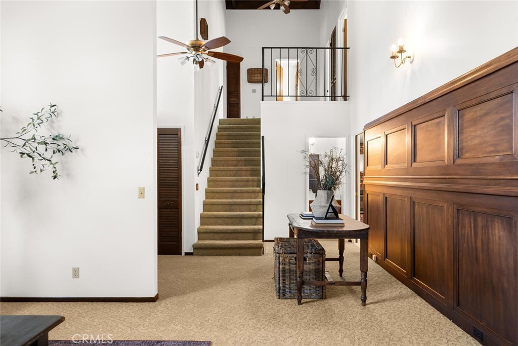 1041 Washington Property Photo 14