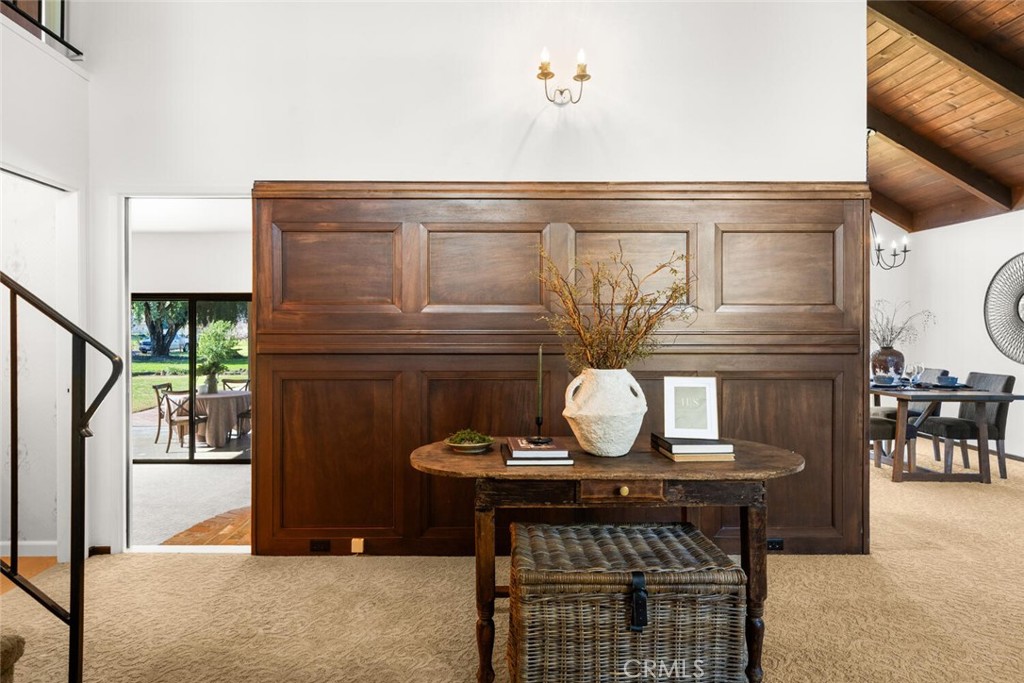 1041 Washington Property Photo 15