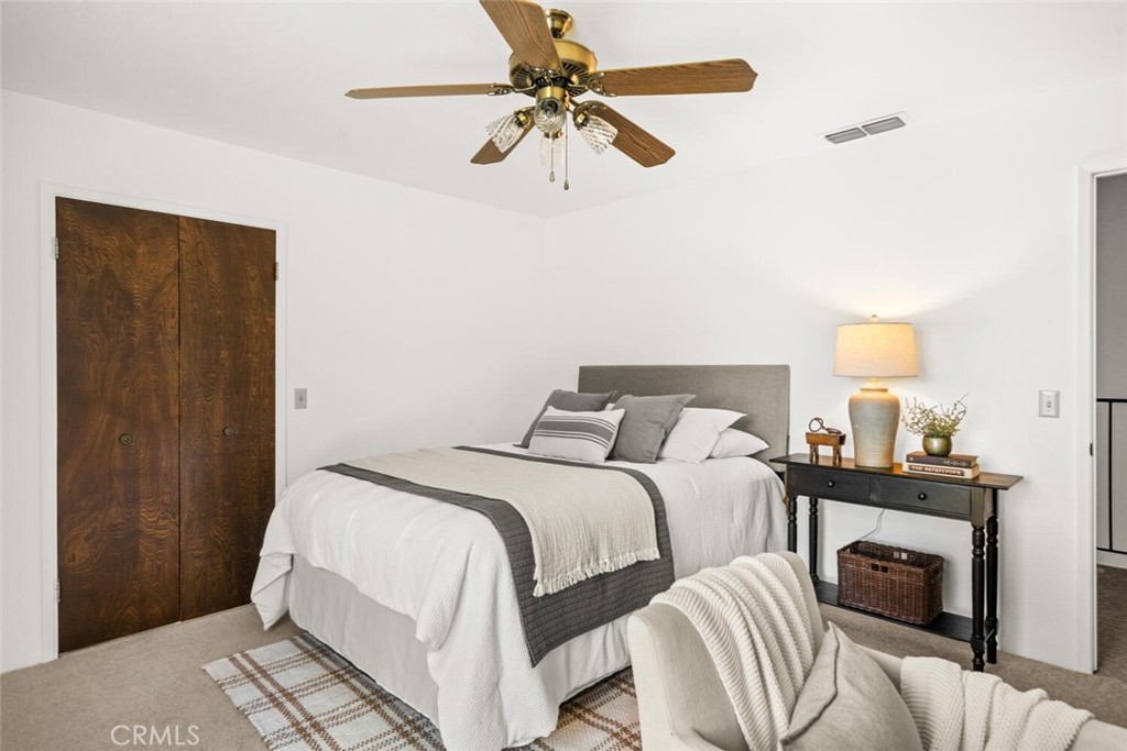 1041 Washington Property Photo 34