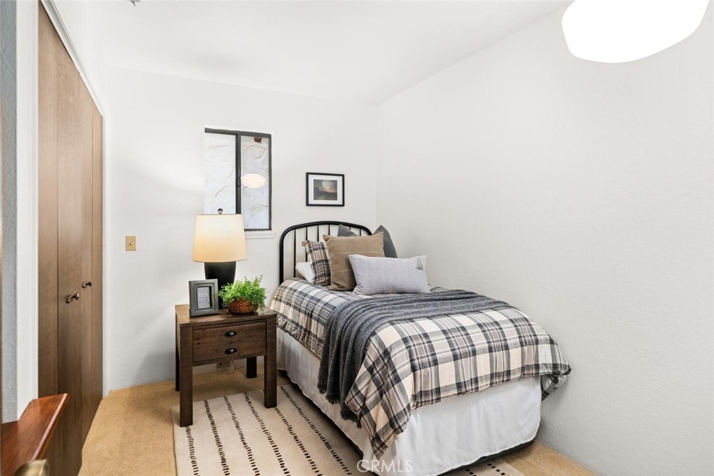 1041 Washington Property Photo 39